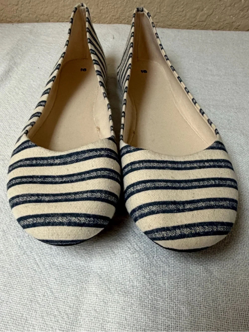 4/$20 Striped Navy and Cream Women’s Ballet Flats